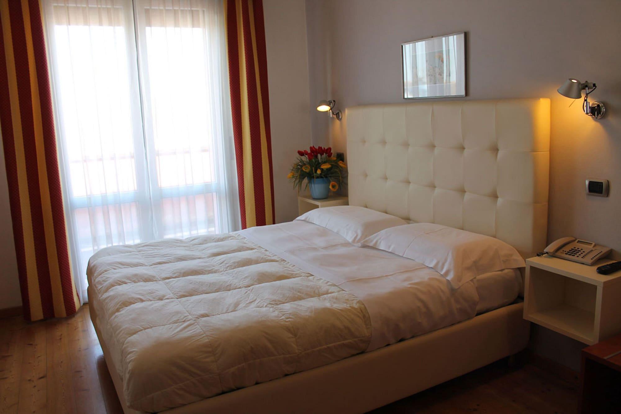 Hotel Rubicone Savignano sul Rubicone Esterno foto